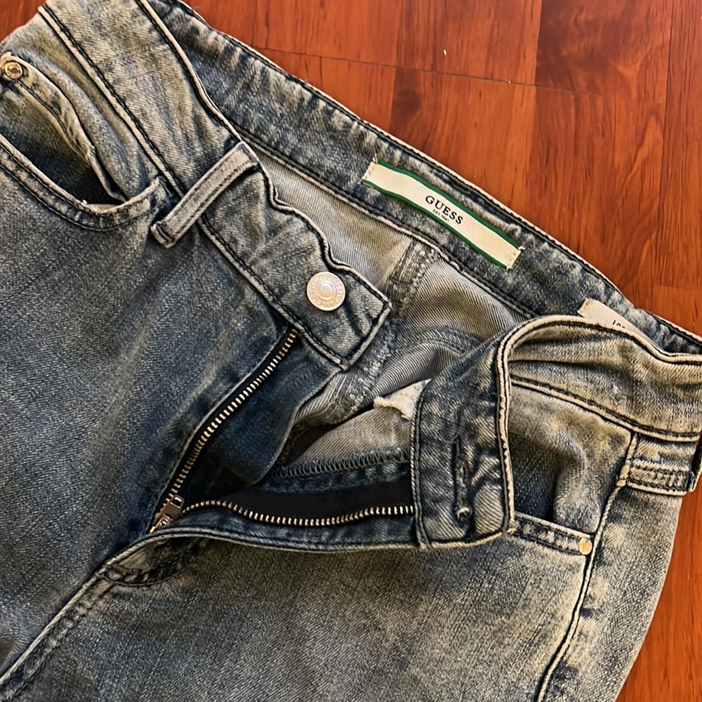 Jeans - Picture 3 of 3